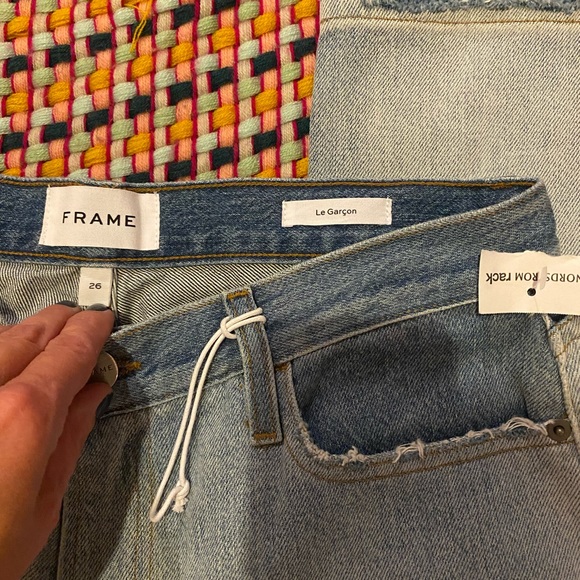Frame Le Garçon Mid Rise Straight Fit Distressed Unmatched Jeans in size 26 NWT - Picture 9 of 16